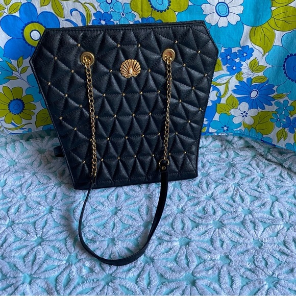 Vintage purse Victorian coffin style purse quilted black leather goth dark - Picture 6 of 14